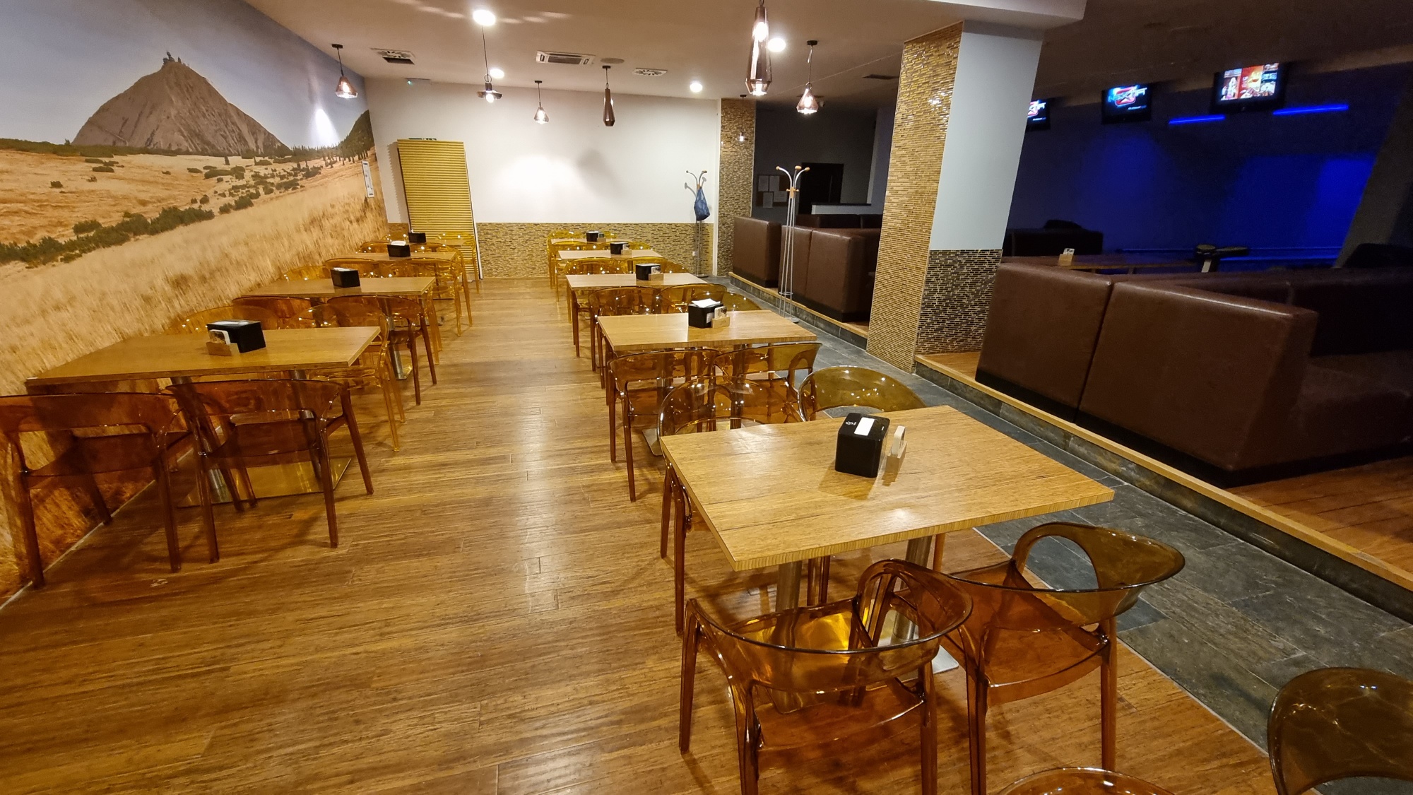 Olympland Restaurant